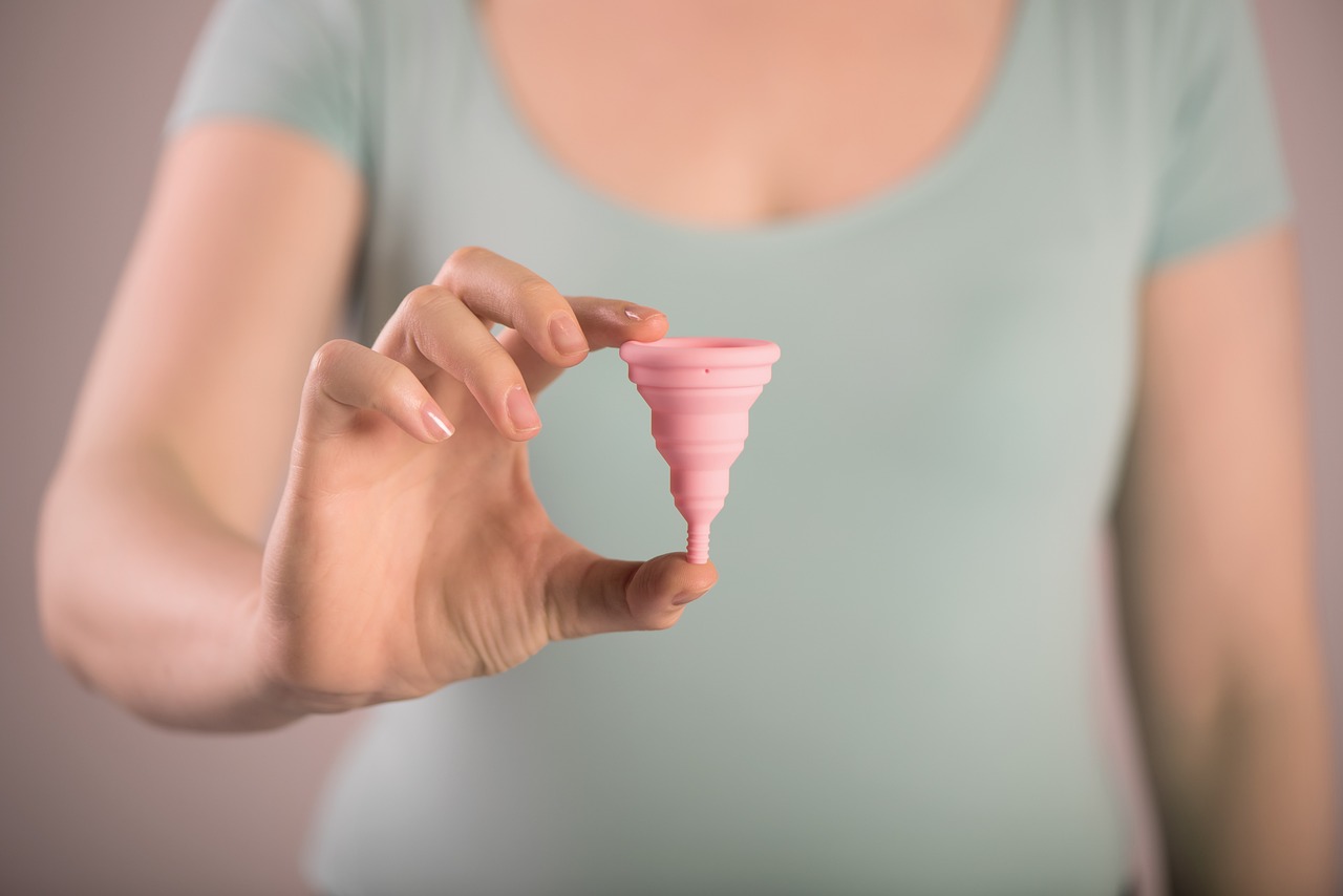 Cup menstruelle : utilisation, avantages et entretien